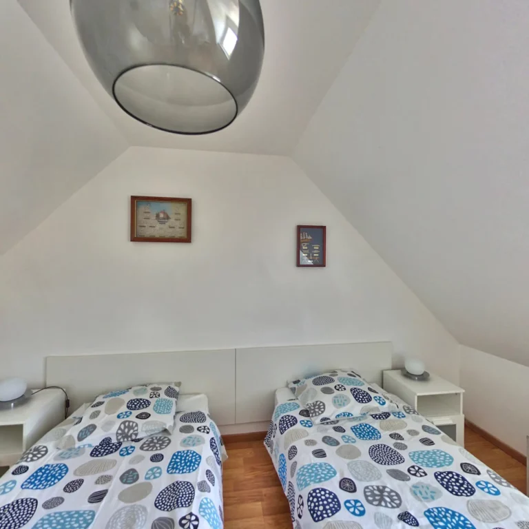 Chambre 2 lits